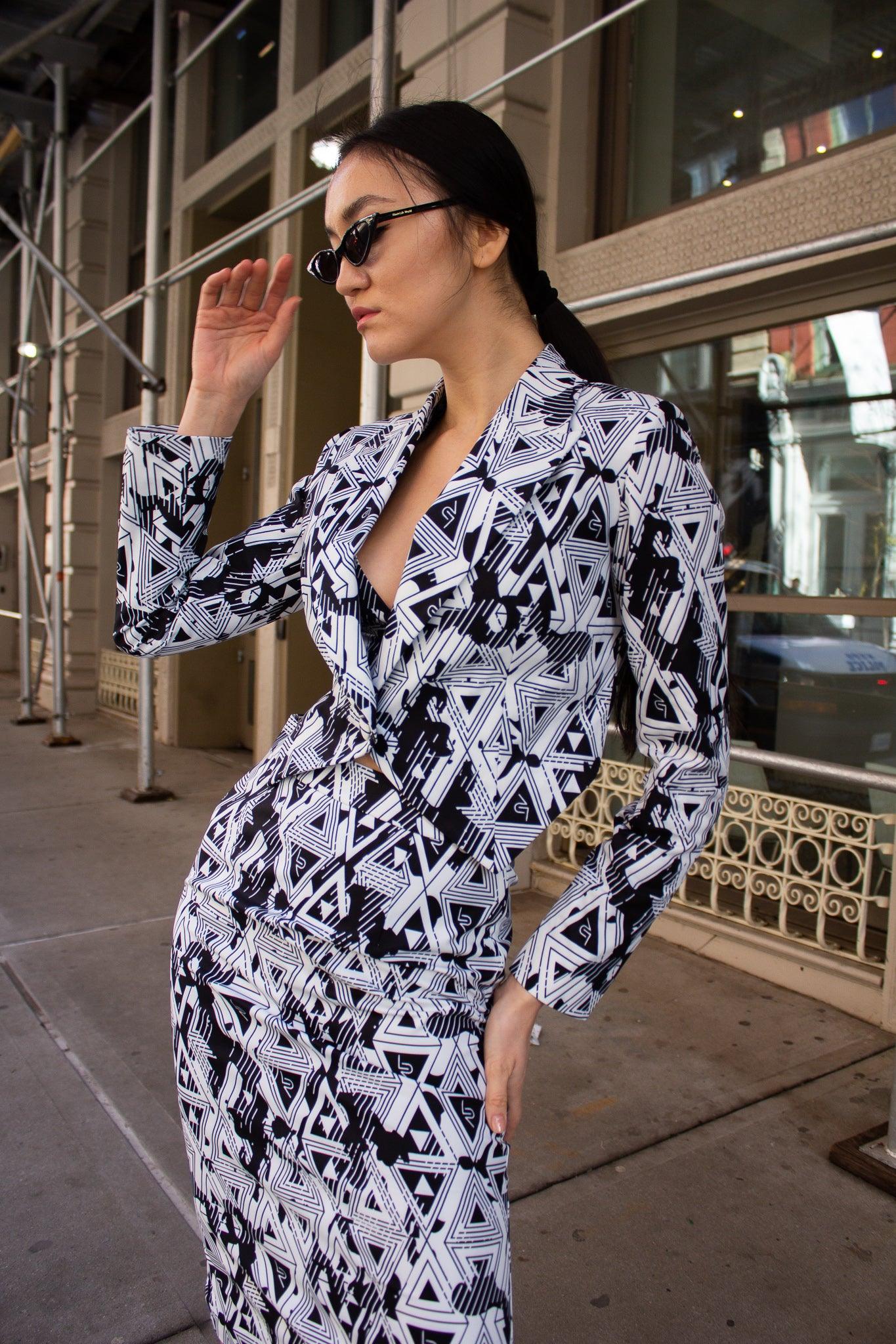 Amour Geometric Blazer –Bold Women's Statement Blazer